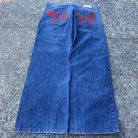 True Religion Style Jeans Mens 38x32 Embroidered Medium Blue Wash - Picture 2 of 8